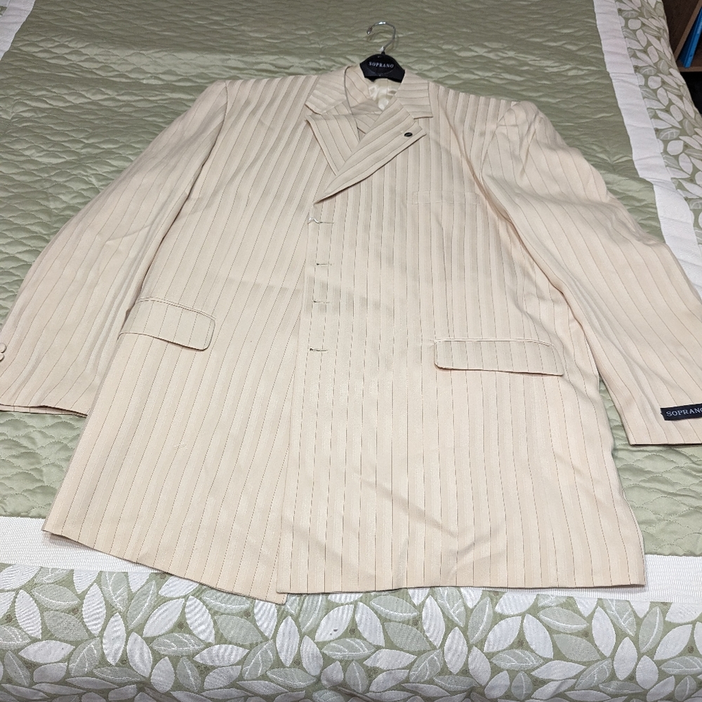 Men's Suit - NWT - 54R/49W